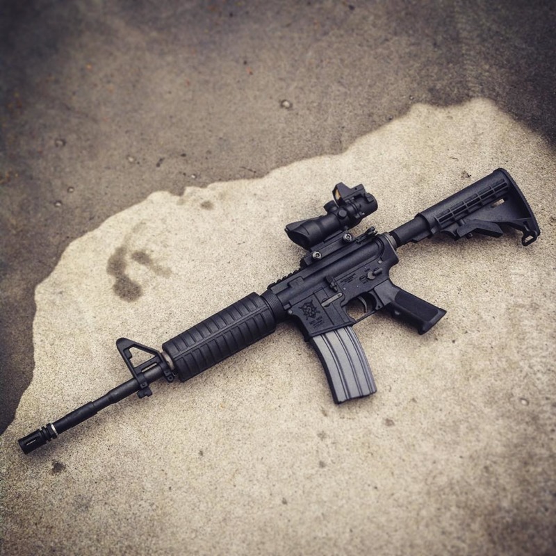 AIM-O 4X32C ACOG (Fibre Optics Illumination + RMR Sight) - Musta - Image 2